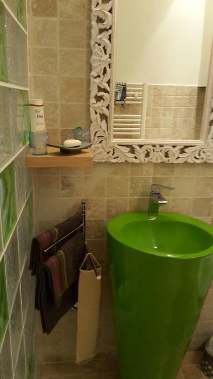 Le Saint Leonard... Il Est Vert องเฟลอร์ ภายนอก รูปภาพ
